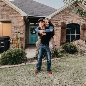 Meet your Posher, Angelica